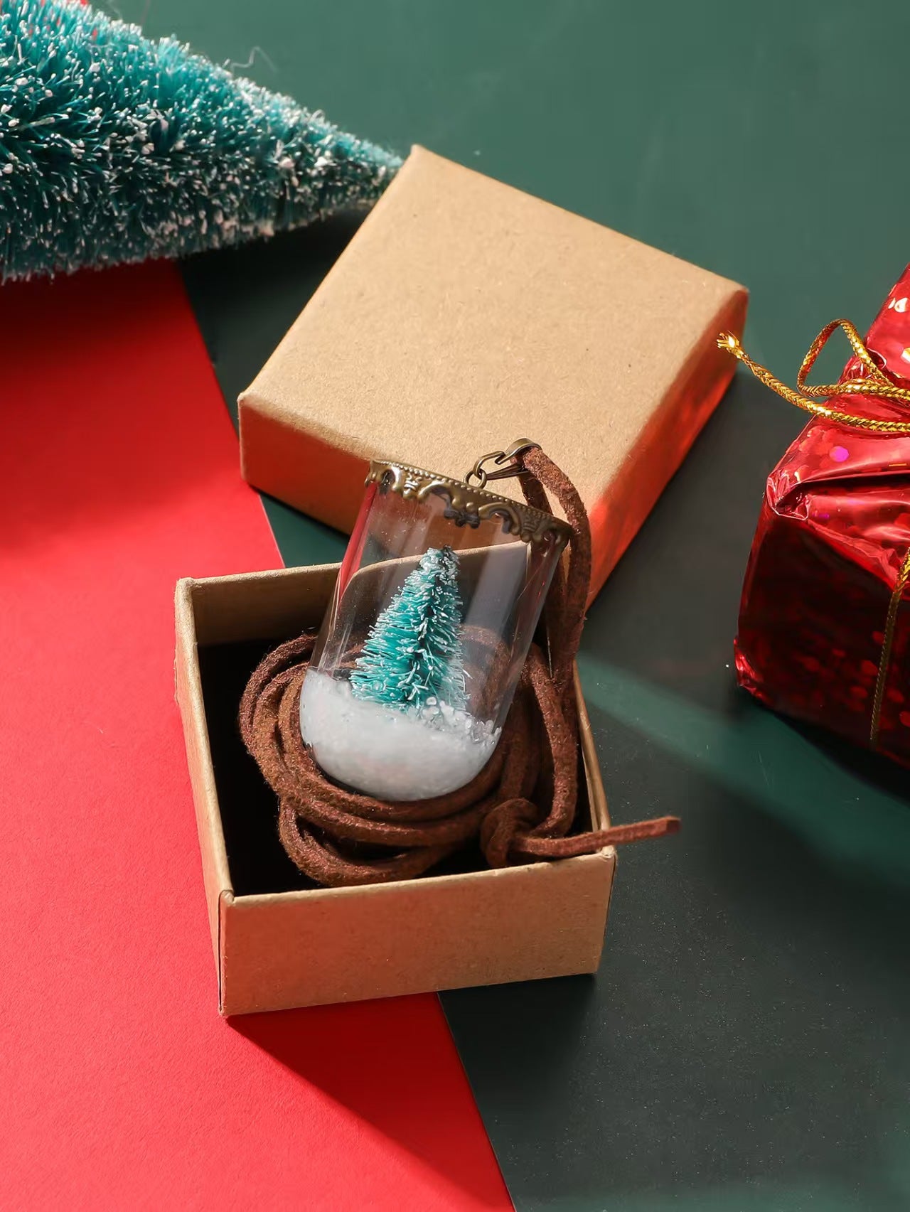 Christmas pendant ornament—Glass pendant necklace