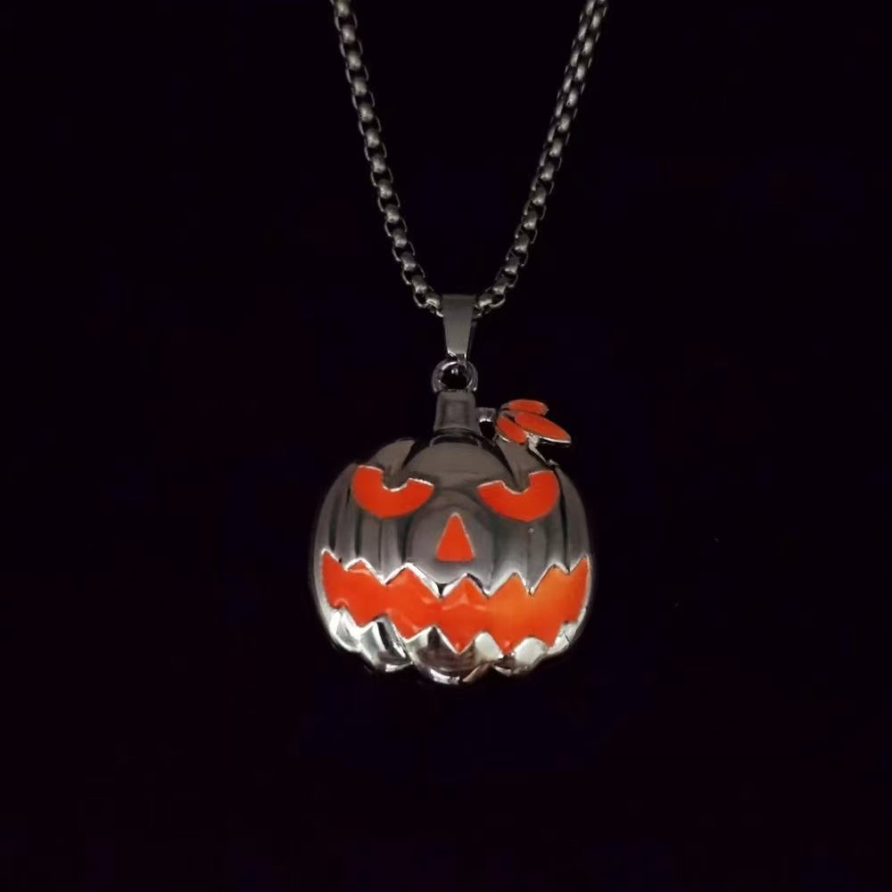 3 ：Halloween pumpkin glowing pendant