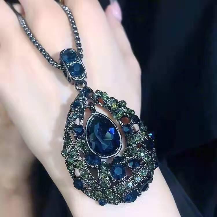 Teardrop Crystal Pendant Necklace - Long Chain Rhinestone Jewelry for Women - Red Leaf Forest